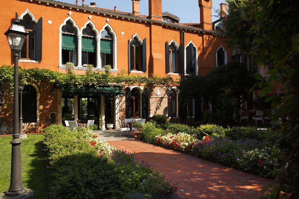 Accademia - Maravege 3* Venice