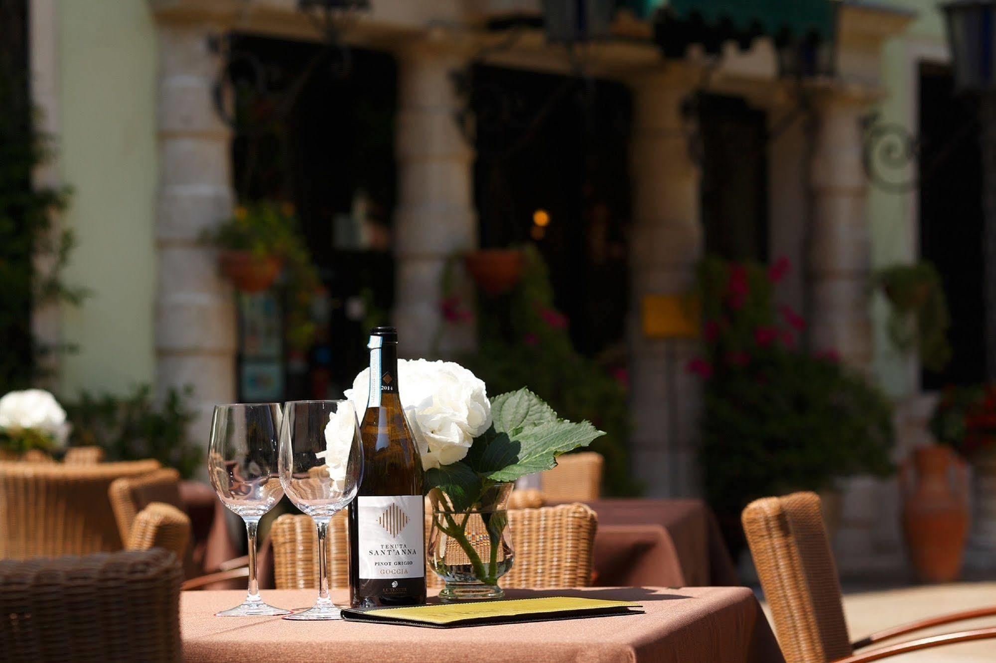 Accademia - Maravege Hotel Veneza